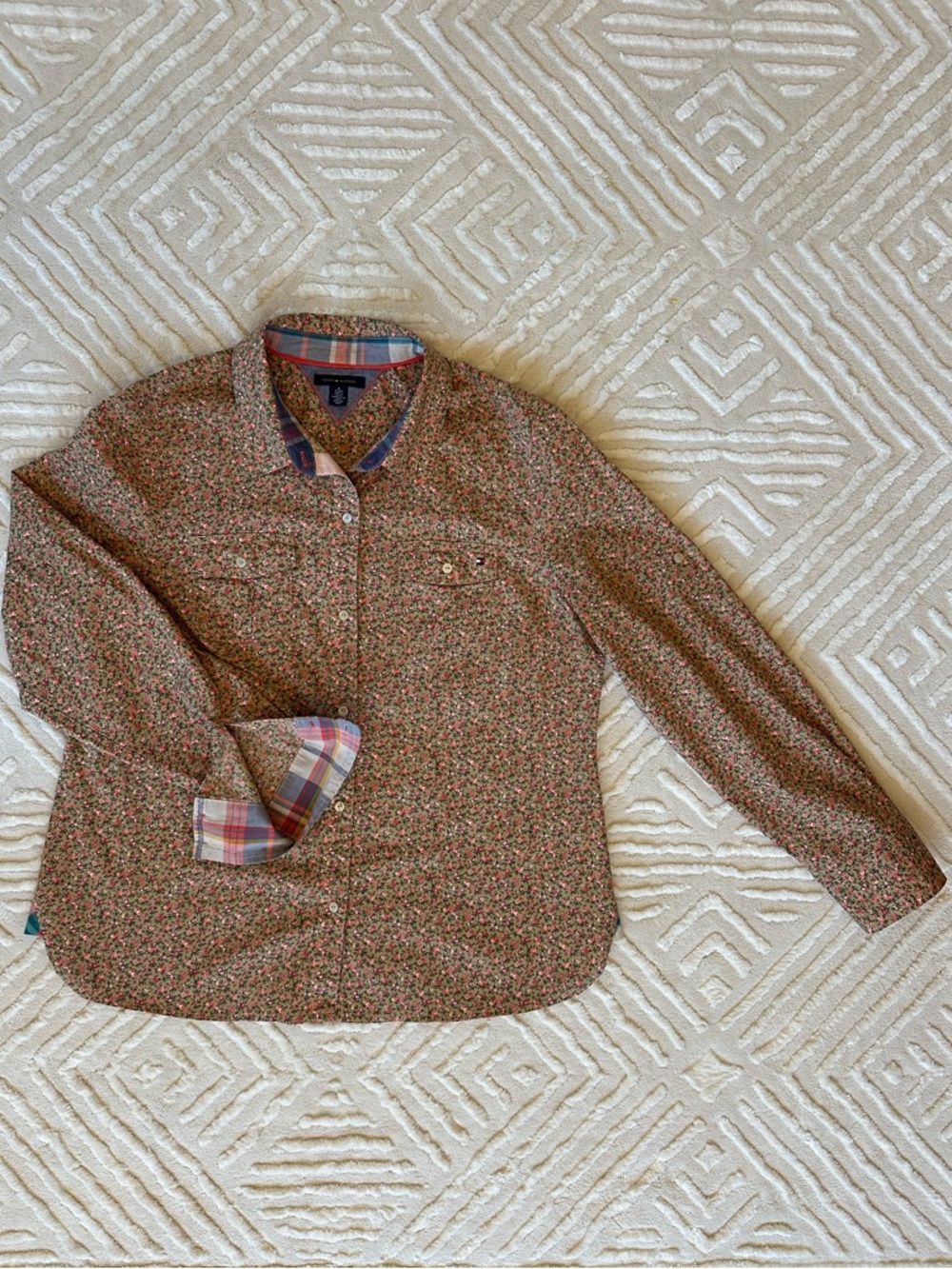 Tommy Hilfiger Floral Button-Down Shirt - Vintage Preppy Cottagecore Boho
(XL) - Picture 11 of 16